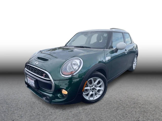 2018 MINI Hardtop 4 Door Cooper S FWD photo