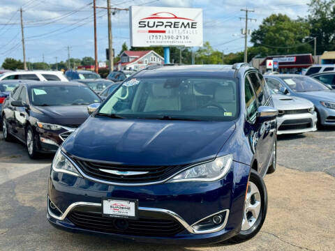 2018 Chrysler Pacifica Minivan Hybrid Limited FWD photo