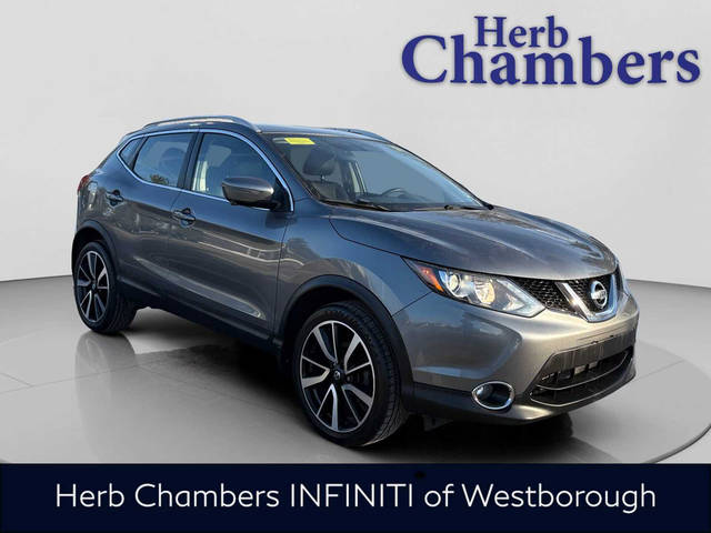 2017 Nissan Rogue Sport SL AWD photo