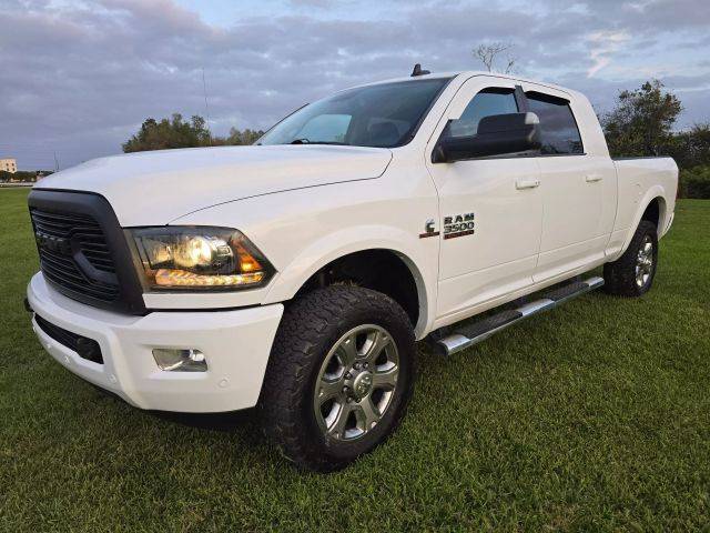 2018 Ram 3500 Laramie 4WD photo