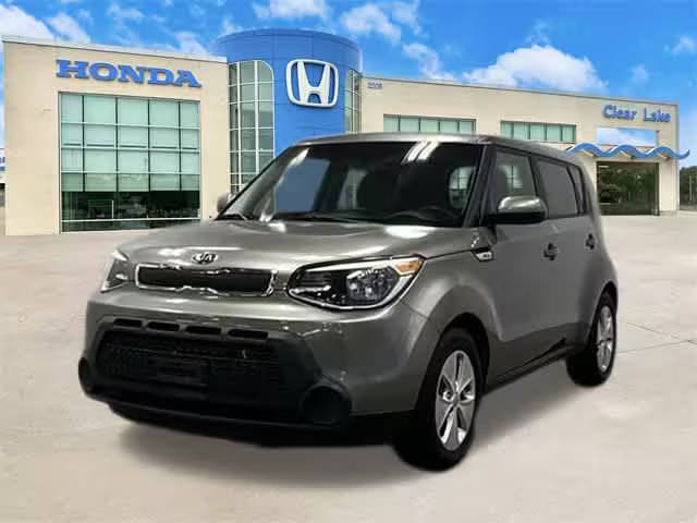 2016 Kia Soul Base FWD photo