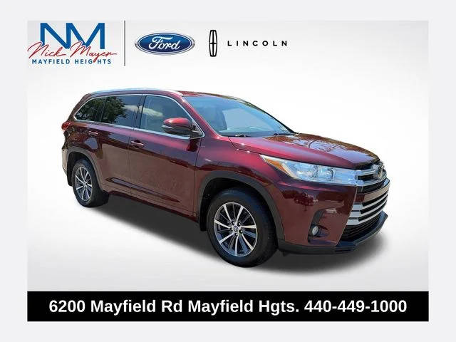 2017 Toyota Highlander XLE AWD photo