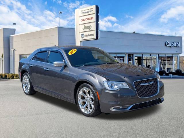 2018 Chrysler 300 300C RWD photo