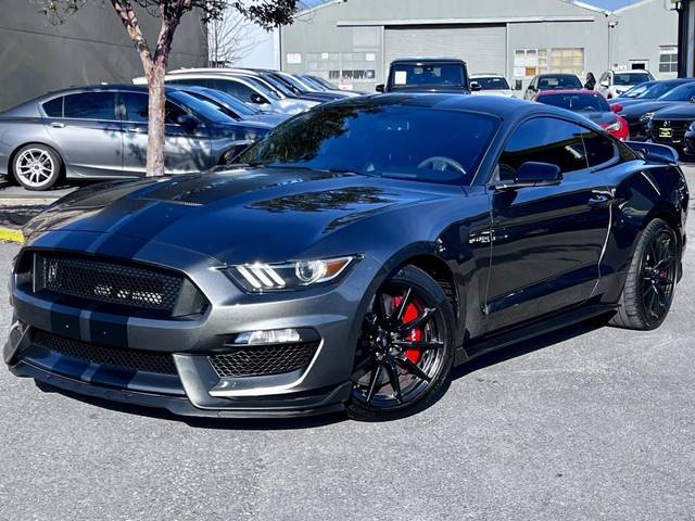 2016 Ford Mustang Shelby GT350 RWD photo