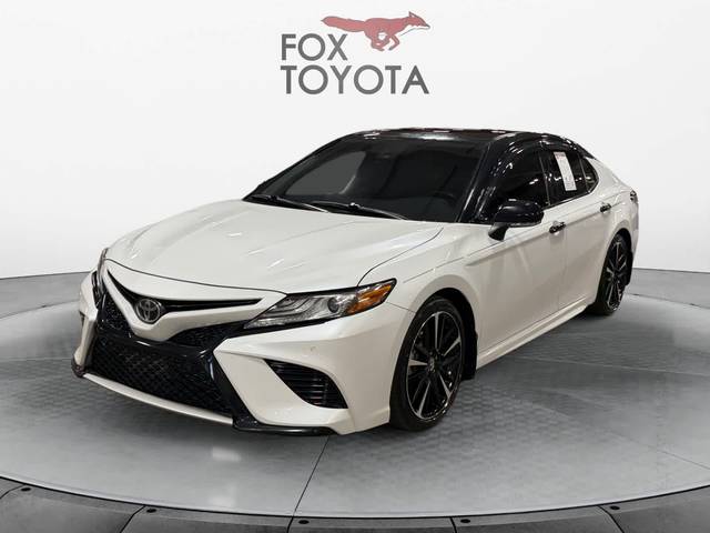 2018 Toyota Camry XSE FWD photo