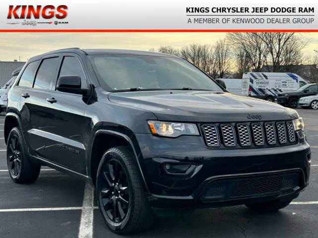 2018 Jeep Grand Cherokee Altitude 4WD photo