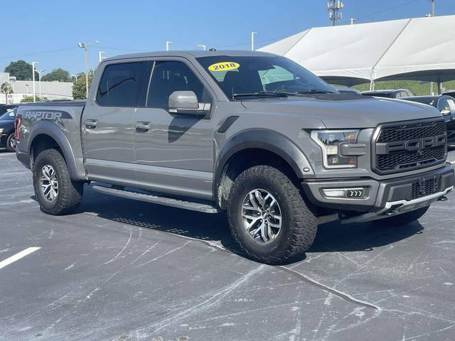 2018 Ford F-150 Raptor 4WD photo