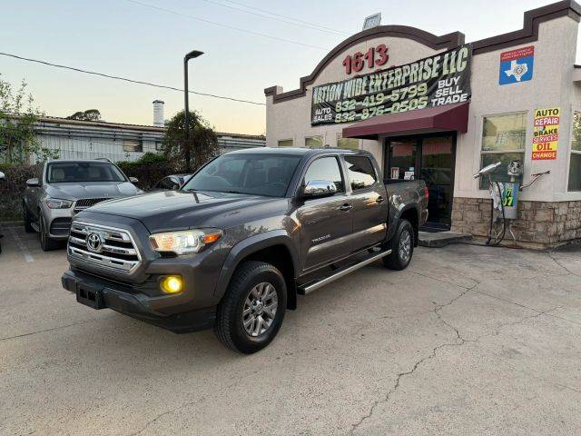 2017 Toyota Tacoma SR5 RWD photo