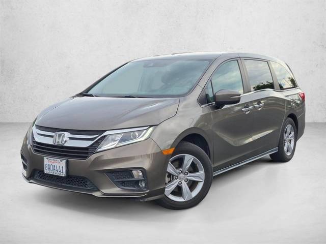 2018 Honda Odyssey EX-L FWD photo
