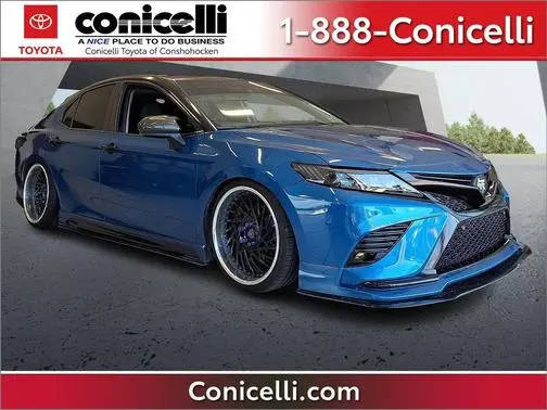 2018 Toyota Camry XSE FWD photo