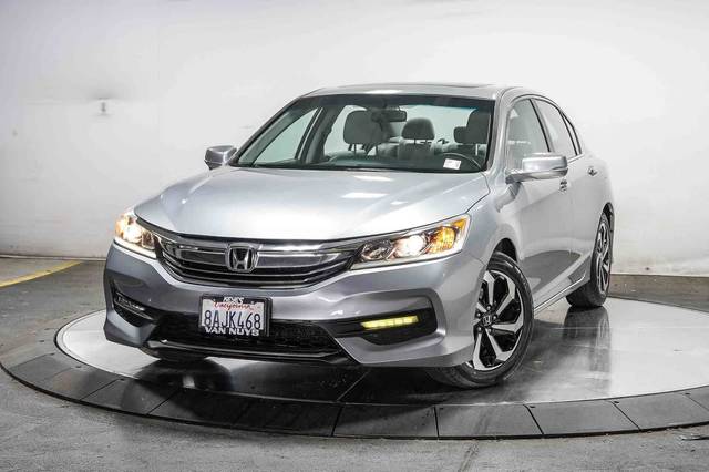 2017 Honda Accord EX FWD photo