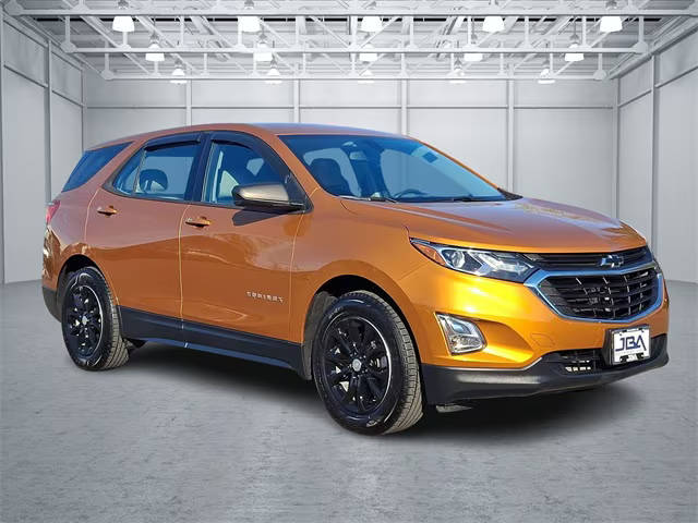 2018 Chevrolet Equinox LS FWD photo