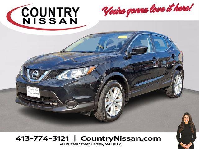 2017 Nissan Rogue Sport S AWD photo