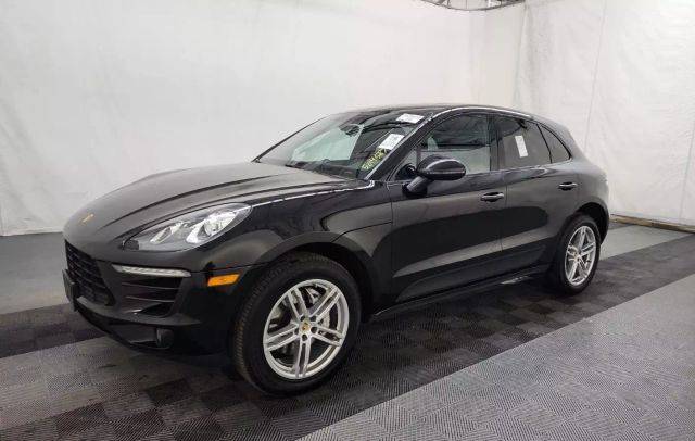 2018 Porsche Macan S AWD photo