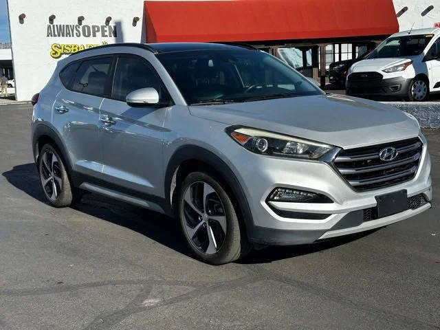 2017 Hyundai Tucson Limited AWD photo