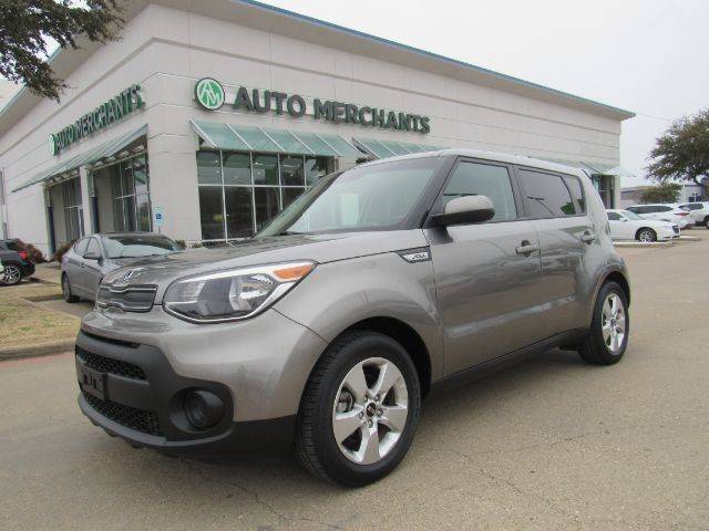 2018 Kia Soul Base FWD photo