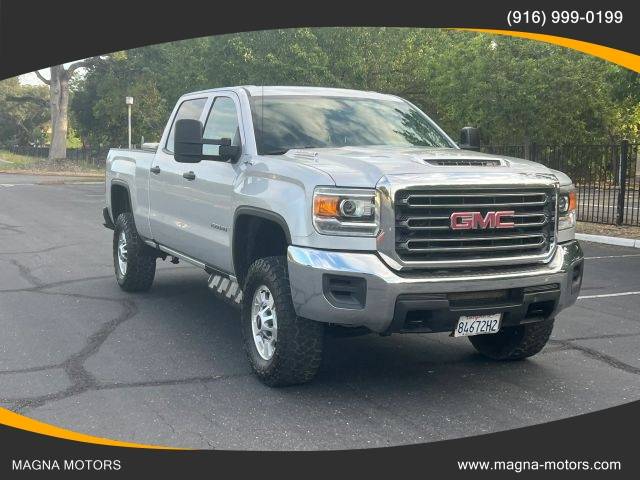 2018 GMC Sierra 2500HD 4WD photo