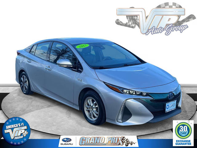 2017 Toyota Prius Prime Premium FWD photo