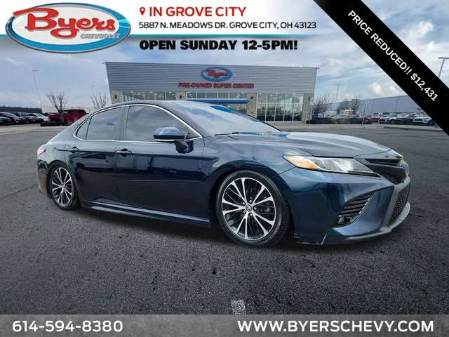 2018 Toyota Camry SE FWD photo