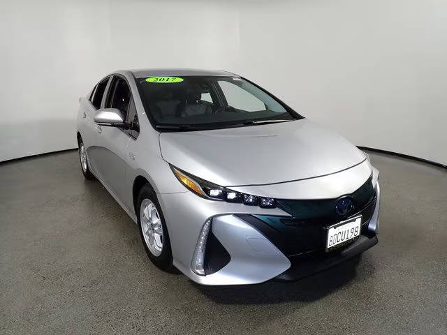 2017 Toyota Prius Prime Premium FWD photo