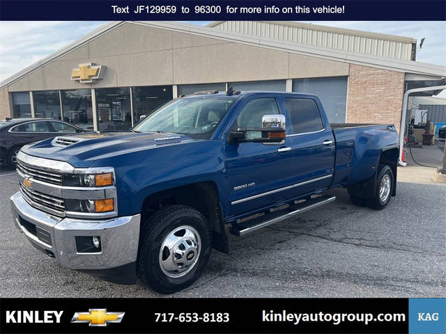 2018 Chevrolet Silverado 3500HD LTZ 4WD photo
