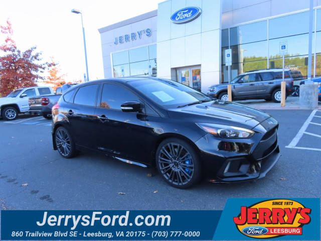 2017 Ford Focus RS AWD photo