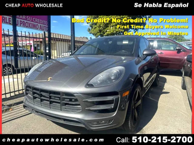 2016 Porsche Macan Turbo AWD photo