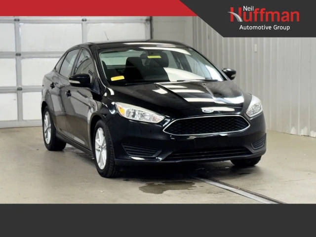 2017 Ford Focus SE FWD photo