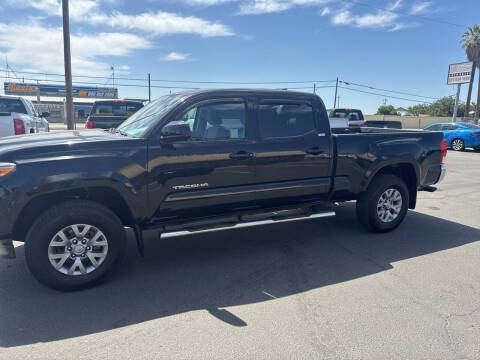 2017 Toyota Tacoma SR5 RWD photo