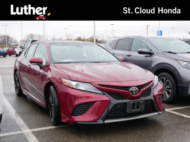 2018 Toyota Camry XSE V6 FWD photo