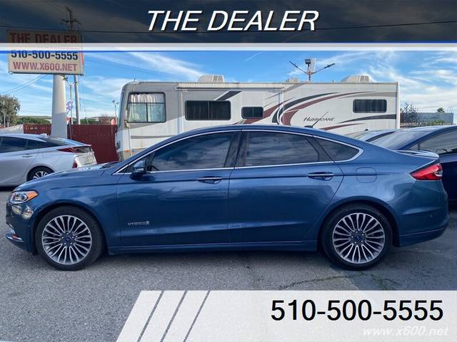 2018 Ford Fusion Titanium FWD photo