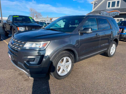 2017 Ford Explorer XLT 4WD photo