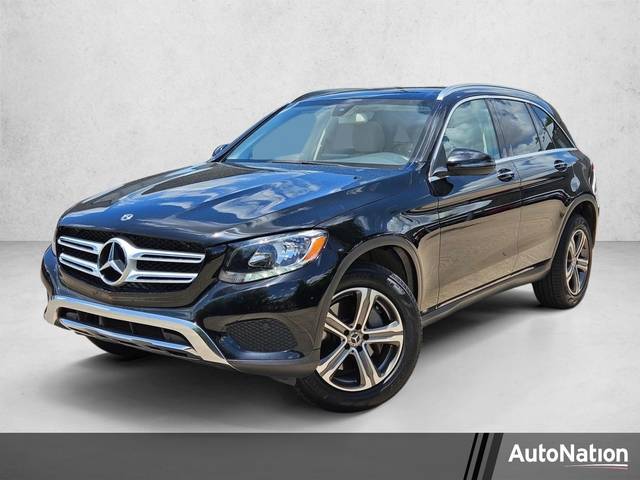 2018 Mercedes-Benz GLC-Class GLC 300 RWD photo