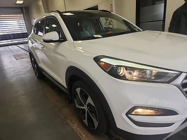 2017 Hyundai Tucson Value FWD photo