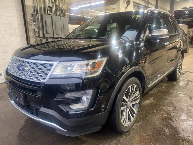 2017 Ford Explorer Platinum 4WD photo