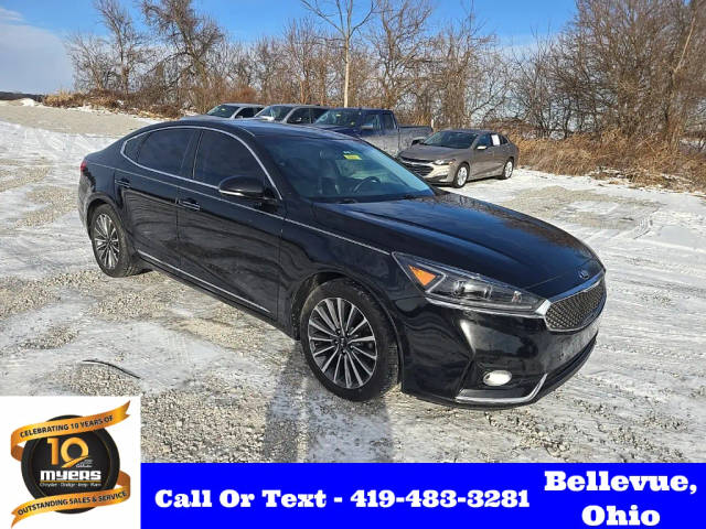 2017 Kia Cadenza Premium FWD photo