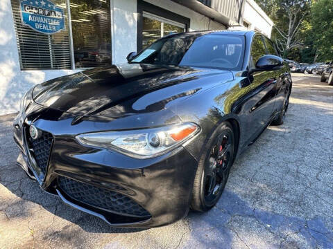 2017 Alfa Romeo Giulia  RWD photo