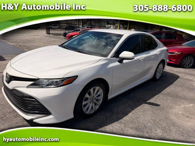 2018 Toyota Camry LE FWD photo