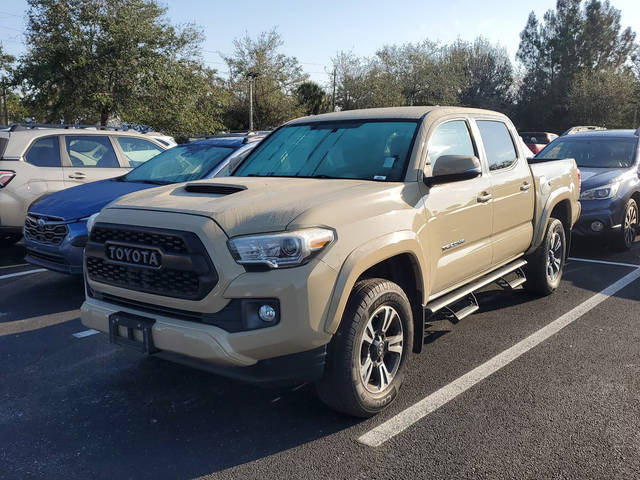 2017 Toyota Tacoma TRD Sport RWD photo