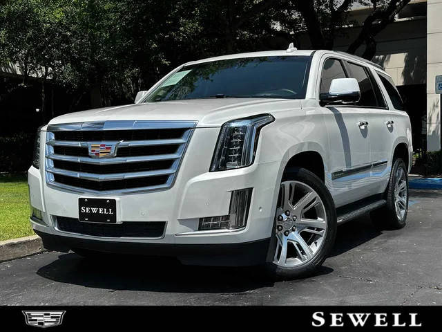 2018 Cadillac Escalade Luxury RWD photo
