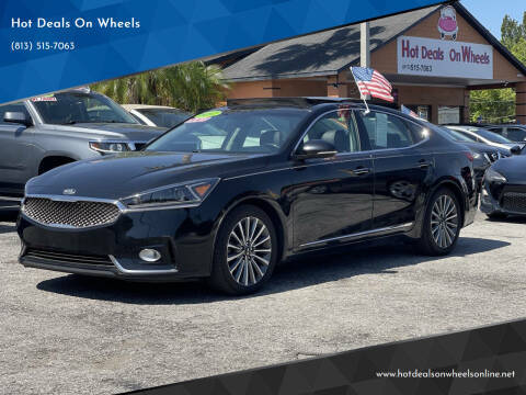 2017 Kia Cadenza Premium FWD photo