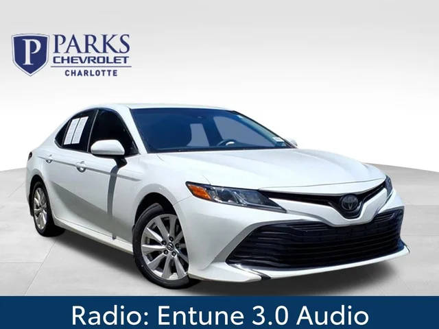 2018 Toyota Camry LE FWD photo