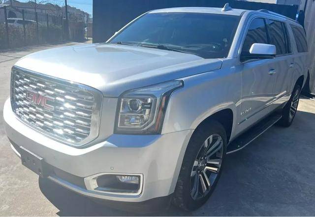 2018 GMC Yukon XL Denali 4WD photo