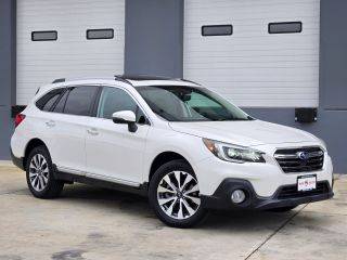 2018 Subaru Outback Touring AWD photo