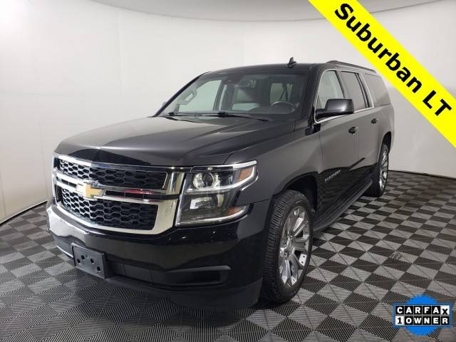 2018 Chevrolet Suburban LT 4WD photo