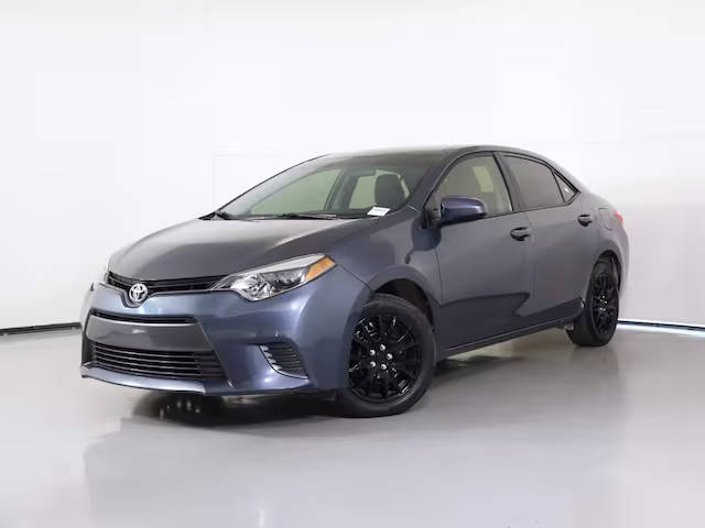 2016 Toyota Corolla LE FWD photo