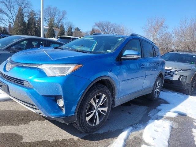 2018 Toyota RAV4 XLE AWD photo