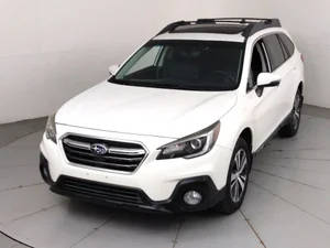 2018 Subaru Outback Limited AWD photo