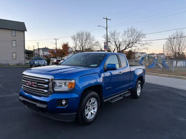 2018 GMC Canyon 4WD SLE 4WD photo