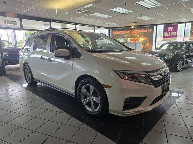 2018 Honda Odyssey EX-L FWD photo
